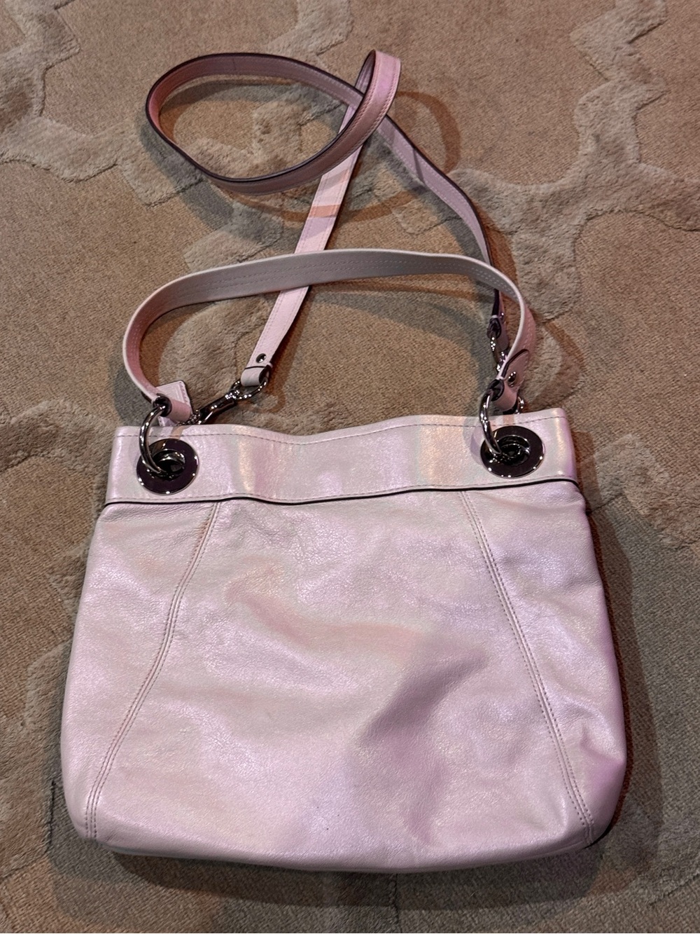 Coach Pink Leather Shoulder Bag - Picture 2 of 6